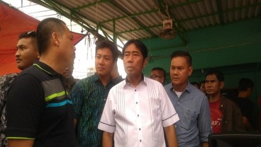 Haji Lulung Wara-Wiri di Tenda PKL Tanah Abang Bikinan Anies-Sandi