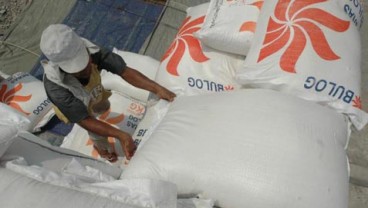 Beras Bulog Malang Terserap 12 Ton pada Kegiatan Operasi Pasar