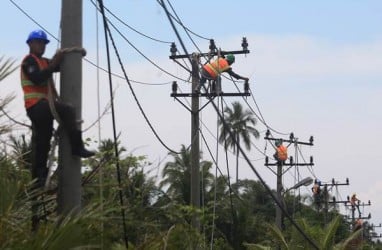 PLN Resmikan Listrik 18 Desa di Indragiri Hilir