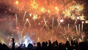 Perayaan Malam Tahun Baru 2018 : Jakarta Meriah dan Aman