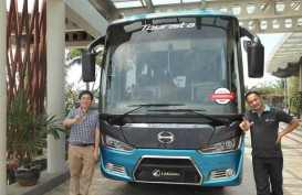 PASAR MOBIL 2017: Truk dan Bus Melaju Kencang, Satu Model Anjlok