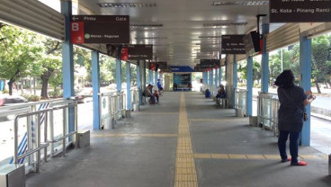 Kartu OK OTRIP Sudah Bisa Didapatkan di Halte Transjakarta
