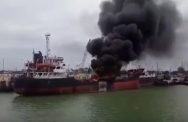 Tanker Minyak Iran Terbakar di Lepas Pantai China