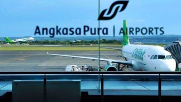 CUACA PENERBANGAN 9 JANUARI: Guntur dan Hujan di Ngurah Rai Bali