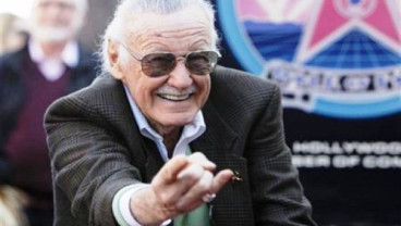Legenda Marvel Stan Lee Bantah Ajak Perawat Untuk Oral Seks