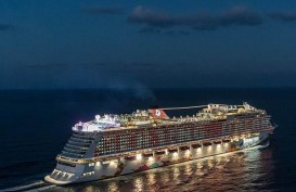 Kapal Pesiar : Genting Cruise Bersandar di Celukan Bawang