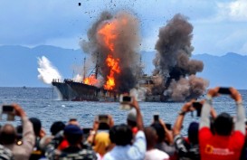 Komisi IV DPR Dukung Susi Pudjiastuti Tenggelamkan Kapal Ikan Nakal