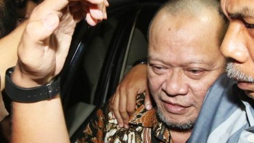 PILKADA SERENTAK : Kejamnya Bisnis, Tak Sekejam Politik