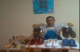 PELUANG BISNIS: Garasi Rumah Jadi Bengkel Cuci Sepatu