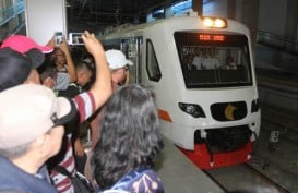 Pemerintah Pusat dan Daerah Diminta Sterilkan Jalur KA Bandara Soekarno-Hatta