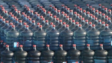 Pabrikan Air Minum Keberatan Pengenaan Cukai Plastik