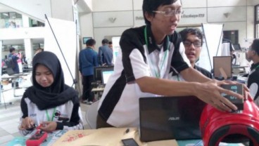Mahasiswa Ini Buat Alarm Pengusir Kantuk Bagi Pengendara Sepeda Motor