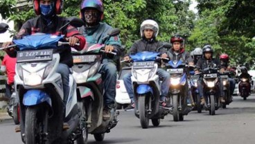 PASAR SEPEDA MOTOR: Wahana Pacu Penjualan di Jakarta dan Tangerang