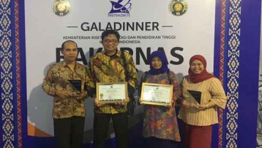 UB Raih Anugerah Humas PTN & Kopertis 2017