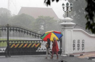 BMKG: Jabodetabek Siang Nanti Diprediksi Hujan