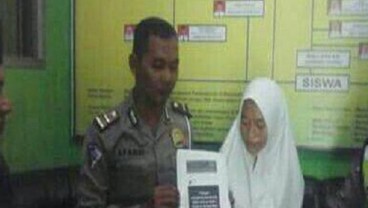 Sebut Polisi Sebagai Lalat Hijau, Wanita Ini Minta Maaf