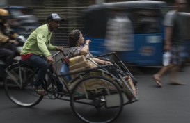 Becak Daerah mulai Masuk ke Jakarta, Perbatasan Dijaga Ketat  