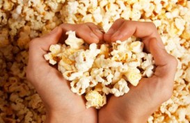Ternyata Makan Popcorn Bikin Sehat, Yuk Kenali 9 Manfaatnya