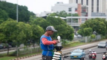 PLN Jadikan Taman Mataram Terang Benderang