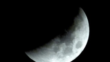 Gerhana Bulan Nanti Malam Ideal Dilihat dari Jateng