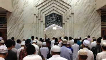 GERHANA BULAN TOTAL 2018: Ini Daftar Masjid Penyelenggara Salat Gerhana Total di Jakarta