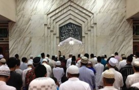 GERHANA BULAN TOTAL 2018: Ini Daftar Masjid Penyelenggara Salat Gerhana Total di Jakarta