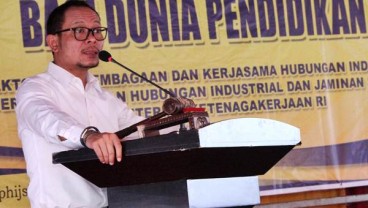 Menaker Hanif Dhakiri: Sulit Arahkan Investor ke Industri Padat Karya