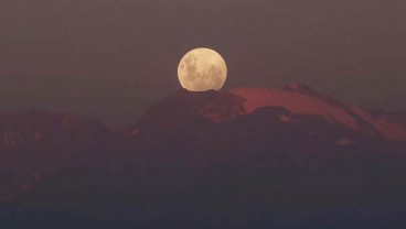 Simak Tip Mengambil Foto Gerhana Bulan Total Malam Ini