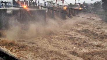 Warga Ibu Kota Harus Waspada Banjir Kiriman