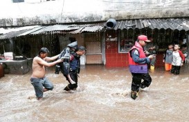 Banjir Kiriman dari Bogor Diperkirakan Tiba di Pintu Air Manggarai Pukul 17.30 WIB