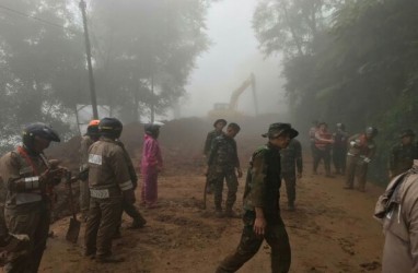 Longsor Jalur Puncak, Kondisi Tanah Masih Tidak Stabil