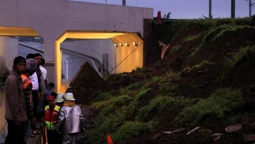 Longsor Underpass Bandara Soekarno-Hatta : 3 BUMN Berikan Santunan