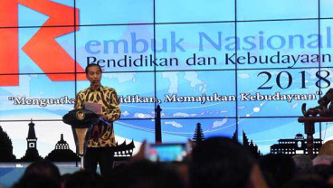 Dari Tawuran Antar Geng Sampai Putus Sekolah, Jokowi Soroti Masalah Dunia Pendidikan