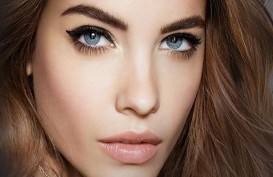 Tips Makeup untuk Membuat Wajah Terlihat Tirus