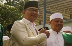 Pilgub Jabar 2018 : Pasangan Ridwan Kamil-Uu  Ruzhanul Ulum Gelar Rapat Akbar