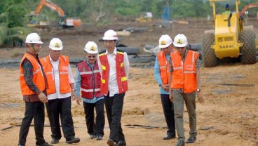 Jokowi Groundbreaking Tol Padang–Pekanbaru