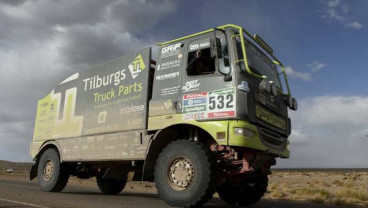 Hino Mendanai Tim Rakata ITB