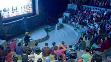 Komunitas Kreatif Denpasar Difasilitasi Videotron & Amphitheater