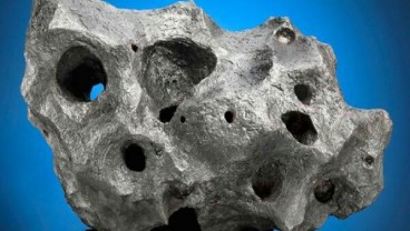 Meteorit Langka Catat Rekor Terjual Rp3,23 Miliar