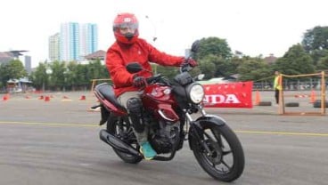 Honda CB150 Verza Diluncurkan, AHM Setop Produksi Verza 150