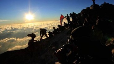 Wanadri dan Indonesia Mengajar Gelar Festival Puncak Papua