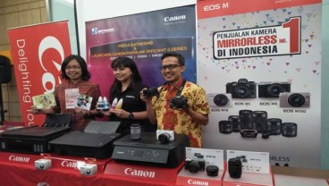 Kamera Digital : Canon Perkuat Pasar Mirrorless di Palembang