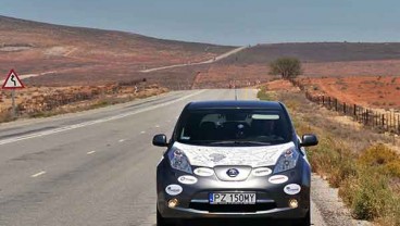 Nissan Leaf Jalani Ekspedisi Mobil Listrik Pertama di Afrika, Ini Tantangannya