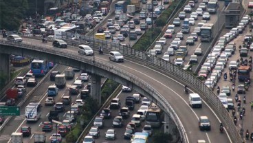 Setop Konstruksi Layang, Jakarta Tollroad Fokus Bangun Fondasi