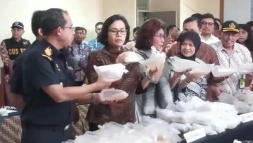 Masuk ke Lambung Pesawat, Aparat Bea Cukai Gagalkan Penyelundupan Benih Lobster Senilai Rp14,4 Miliar