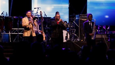Festival Jazz di Arab Saudi, Pria dan Wanita Bergoyang