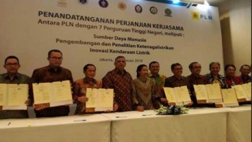 Dorong Mobil Listrik, PLN Gandeng 7 Perguruan Tinggi