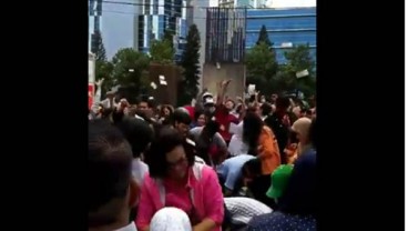 Hujan Uang di Kuningan, Ini Kata Bos Aplikasi 17 Live