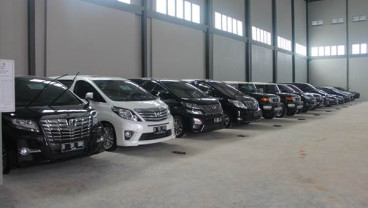 Lelang Kendaraan KPK Laris Manis