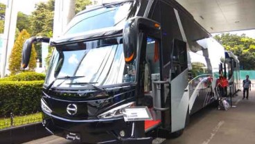 Masyarakat Antusias Melihat Teknologi  Bus dan Truk Baru di GIICOMVEC 2018